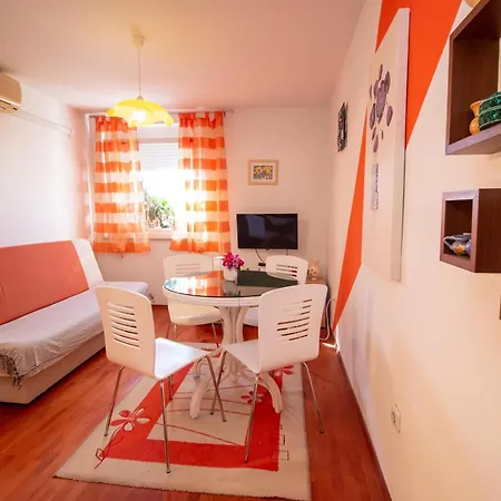 Apartment Un Chat Rovinj Exterior photo