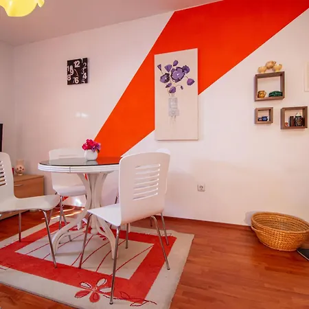 Apartment Un Chat Rovinj Exterior photo