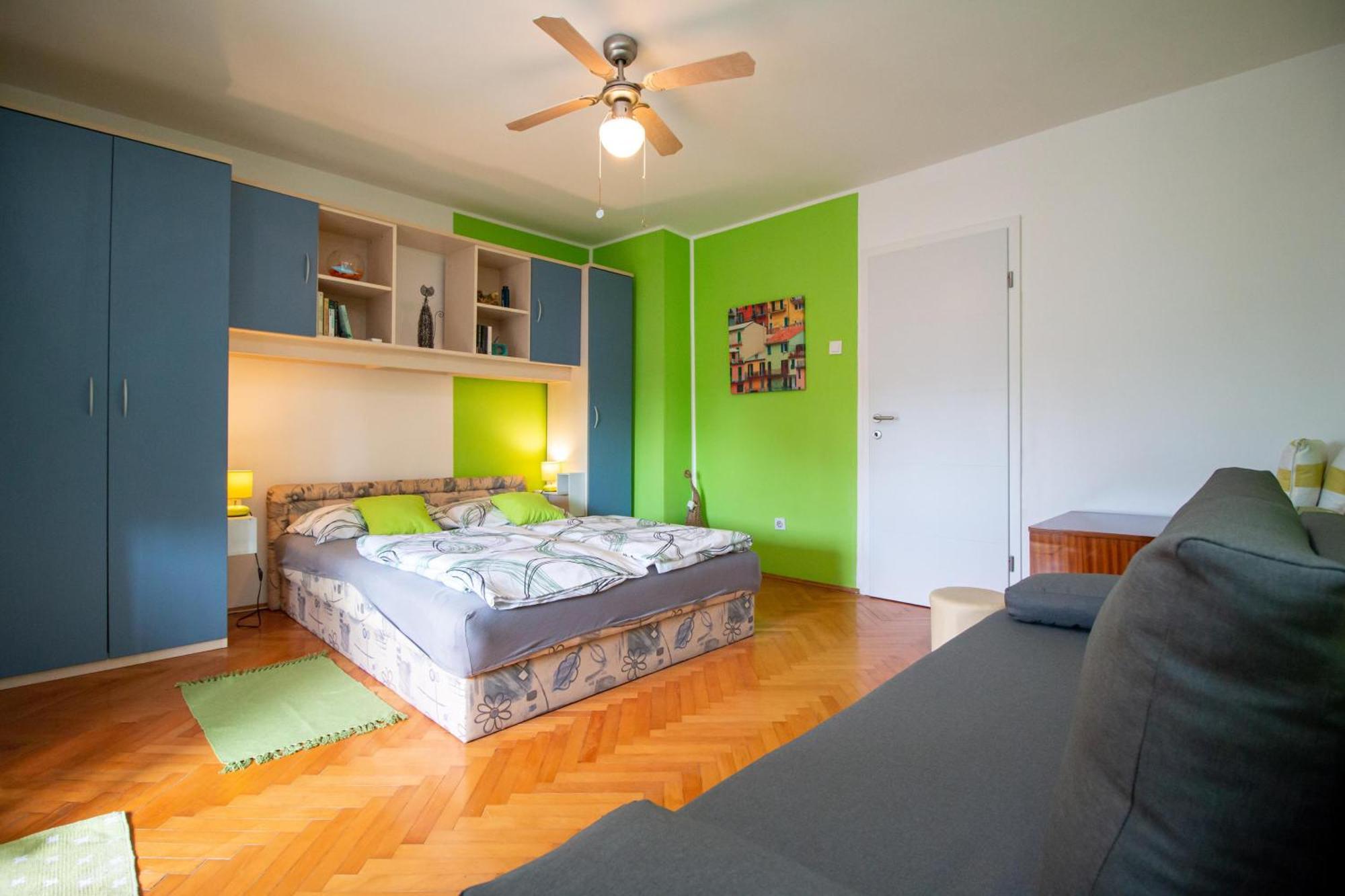 Un Apartment